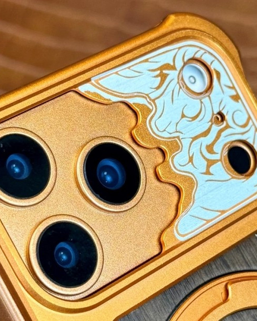 Walnut Wood iPhone Case with Compass Kickstand – detail view
