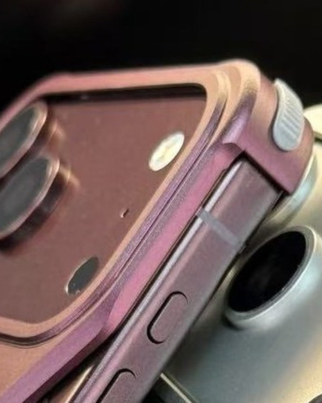 Armor Ring Holder iPhone Case with Kickstand – detail view